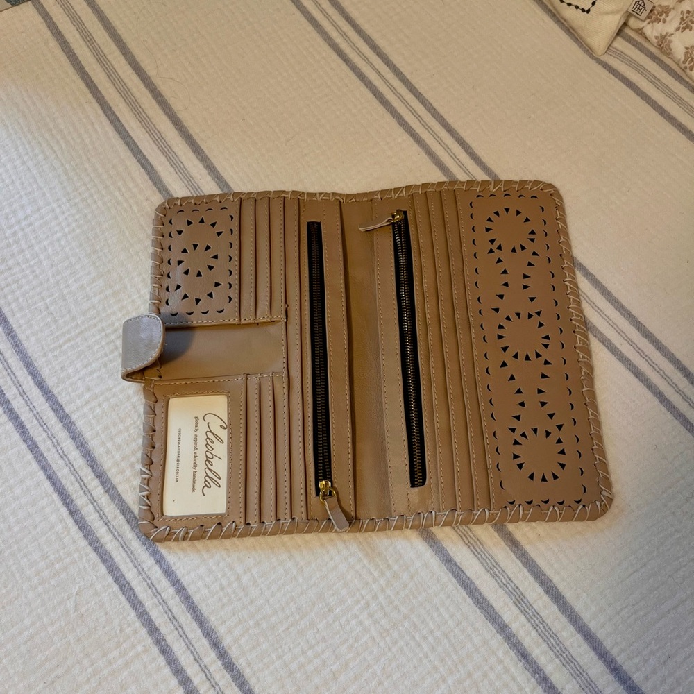 Cleobella Mexicana Clutch - Picture 5 of 5